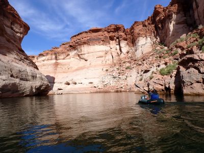 Vplouváme do Antelope Canyonu